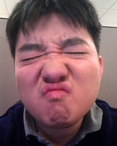 onlywei's profile picture. 