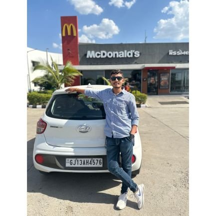 iparimalvaniya7's profile picture. 