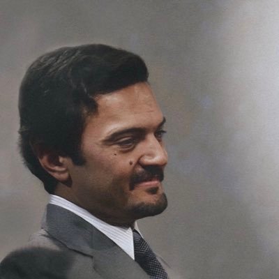 F86120580F's profile picture. انا سلايل من كلمه ونعم بعد اسمه تتاح…..كما تتاح امين للمامون….. بعد الفاتحه