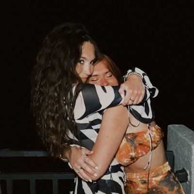 NLimongelli's profile picture. | instagram-ninalimongelli |