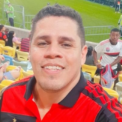 Leonino Carioca  Flamenguista 42 y 

 Sou porta voz das minhas convicções e não das suas.

@flamengo

#flamengo