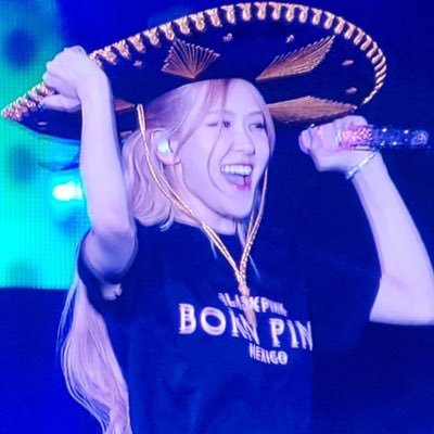 “ustedes son chingones” - Rosé 🇲🇽