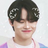 Dinaaa🌱 (@echanrenjun) 's Twitter Profile