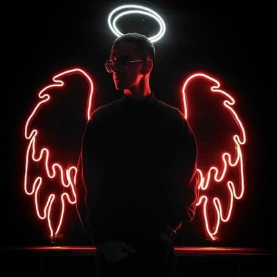 _ramtinhs_'s profile picture. گذشته ای خواهم ساخت که زانوم جلوش آینده بزنه