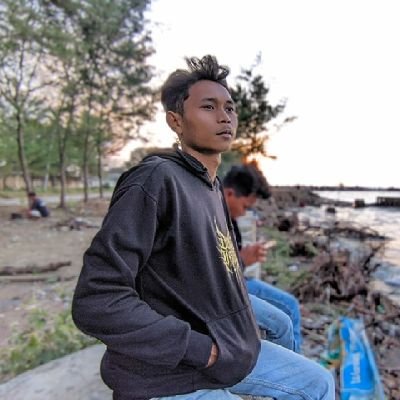 Tak perlu banyak berjanji, tpi cukup belajar berkomitmen 😎

IG; Holil bangkalan