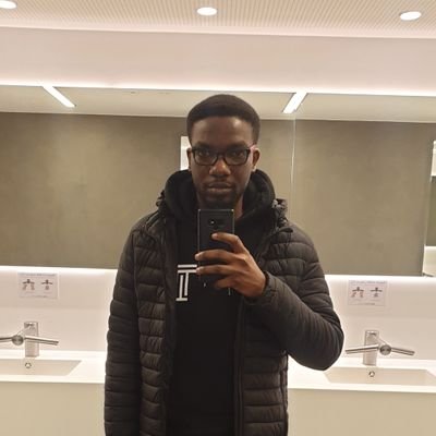 Boasbabs's profile picture. Believes in Jesus » Full-time Christian » Work: I make things pretty and functional by googling » Global citizen » Retired @ChelseaFC » Tuchel fan