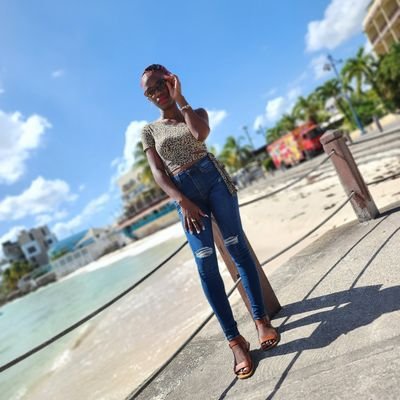 God First🙏Future Architect🌁
Grenadian🇬🇩 #473