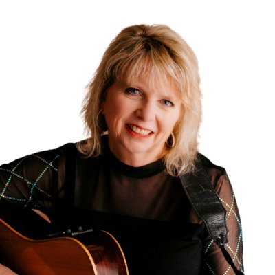 Singer-songwriter, recording artist, speaker/certified facilitator; Everything DiSC & 5 Behaviors Auth Partner; add Fine Wine to your playlist 🎶 @Spotify