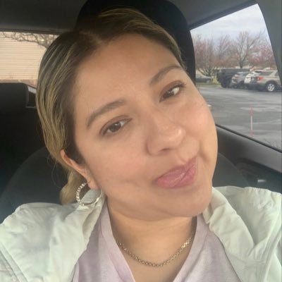 travel nurse, momma of one, cat mom, living and learning, Christ Jesus follower, nascar lady, give everything life is short