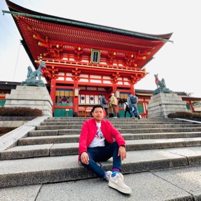 ___mu14's profile picture. Stay strong!