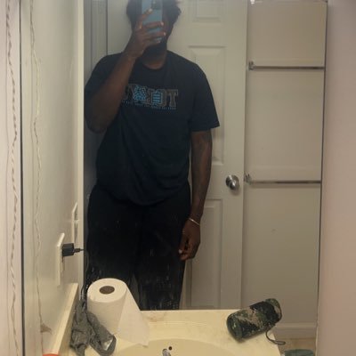 I_Ladipo's profile picture. 