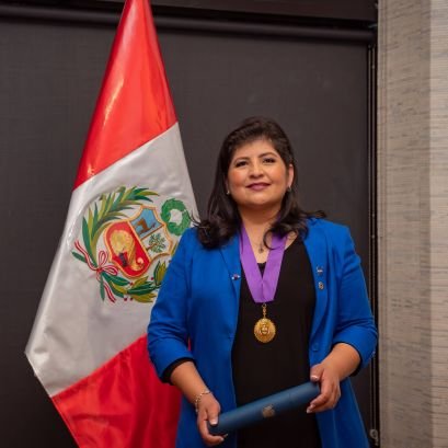 Aracely Quispe Neira la primera mujer latina en liderar tres exitosas misiones de la NASA, Ingeniera Astronautica Sr, CEO AQN, Expositora Internacional.