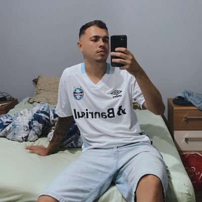 • Se não vives de Grêmio, não viverás comigo •