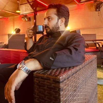 NaveedSandh0's profile picture. From Pakistan lives in Medina
اِيَّاكَ نَعۡبُدُ وَاِيَّاكَ نَسۡتَعِيۡنُؕ