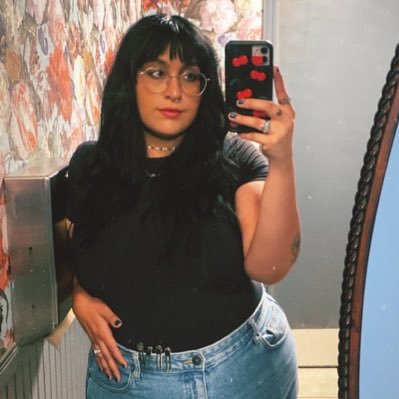 _lostcauseee's profile picture. the world just chewed her up and spat her out