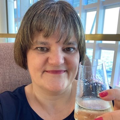 Sarahlou_writes Profile Picture