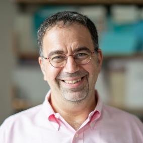 Daron Acemoglu Profile