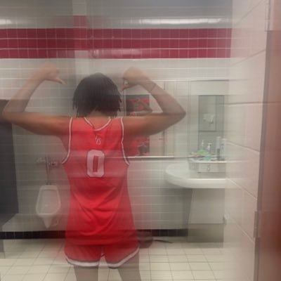 Basketball player at Hazel Green High School | shooting guard | hight 5,10 | weight 160 | Number 0 |