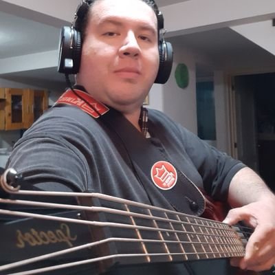 Musico e informático instagram: blackkolateral
Business Mail:blackbass@musician.org Twitch: https://t.co/gUkqTHzLpf (affiliate)
FB: blackkolateral