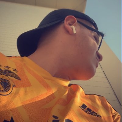 🇨🇵 🇵🇹 MADRID 🤍 BENFICA ❤️ @cristiano 🐐 @selecaoportugal @AlexaGrasso 🇲🇽 SE TENHO DEUS TENHO TUDO
