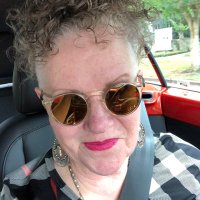 Linda Parvin Hutchinson(@Homes_Orlando) 's Twitter Profile Photo