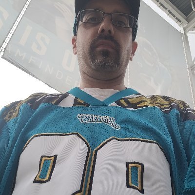 nyjag8595's profile picture. giants fan/jaguars fan. top fan of 1010xl station.

Benfiquistas