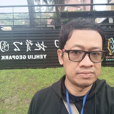 supray08's profile picture. just ordinary people..