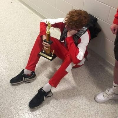 AdamDavelaar43's profile picture. Class Of 2025 | Holland High School 🏀 | West Michigan Lakers 17U AAU 💜💛🏀