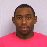 XOST4RB0Y's profile picture. hide ur toes