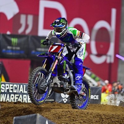 Monster Energy Star Yamaha