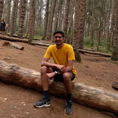 A product guy in broad daylight,an avid sports follower & a FIFA addict in the night.Would love to meet Federer,Dravid & Aaron Sorkin for a cuppa-tea sometime!