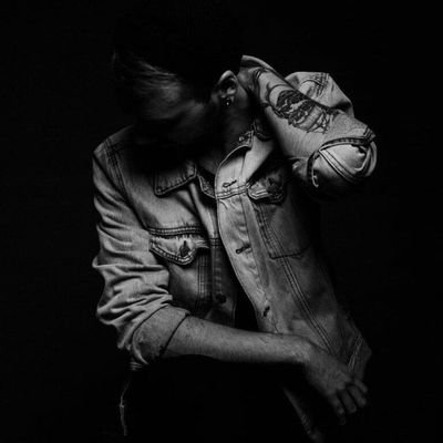 javadfl1's profile picture. بهتر از من زیاده، ولی هیچکس مثل من نمیشه!✨✌️