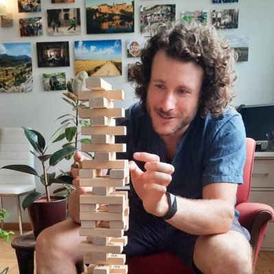 Simonidies's profile picture. Tuberculosis research @satvi_uct