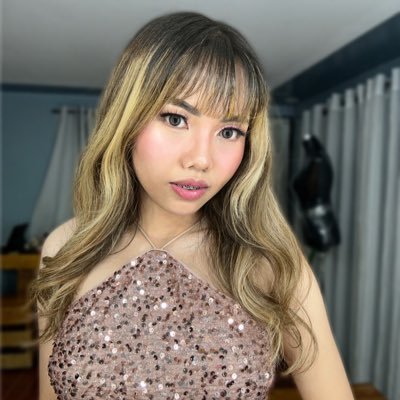 abglrnl's profile picture. 