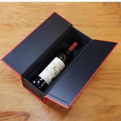 We make all kinds of wine and spirits packaging gift boxes. We have wooden boxes, leather boxes, carton boxes, handbags, suitcases, and solid wood boxes.
