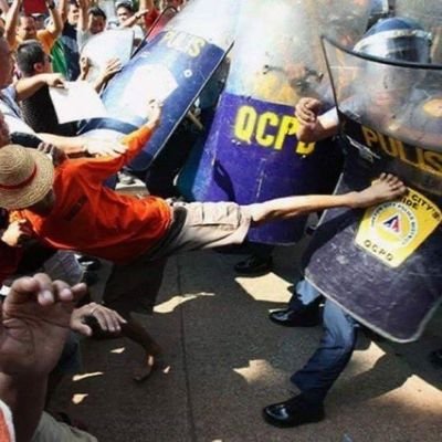 linucciottino's profile picture. Des fois je RT et je fav des trucs