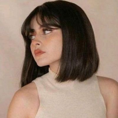 ثم اني نادرة تماماً اشبةة العبارات التي اضع تحتها خطاً في الكتب......!!🤤🖤