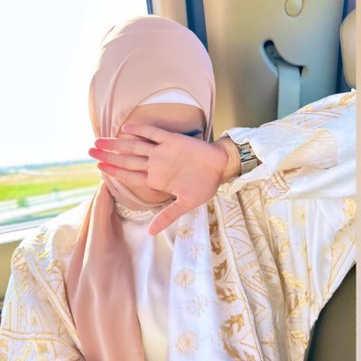 (وَلَا تَحْسَبَنَّ اللَّهَ غَافِلًا عَمَّا يَعْمَلُ الظَّالِمُونَ ۚ إِنَّمَا يُؤَخِّرُهُمْ لِيَوْمٍ تَشْخَصُ فِيهِ الْأَبْصَارُ). 🇵🇸🇯🇴