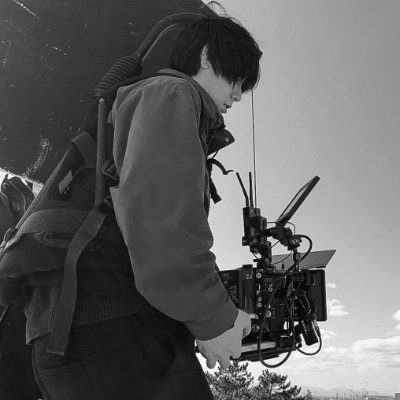 広告・企業VP・MVの映像ディレクターです。最近では映画ドラマの撮影監督や、企画・コピーライティングなどもやっています。