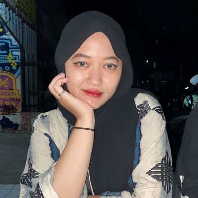 radhaaj10's profile picture. 