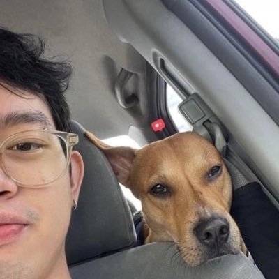 heyitsgabbbb's profile picture. i give tight back hugs 🐶