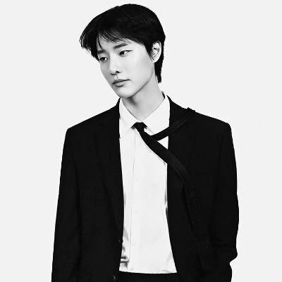 xo_cln's profile picture. 💙
shy | a silent moodz