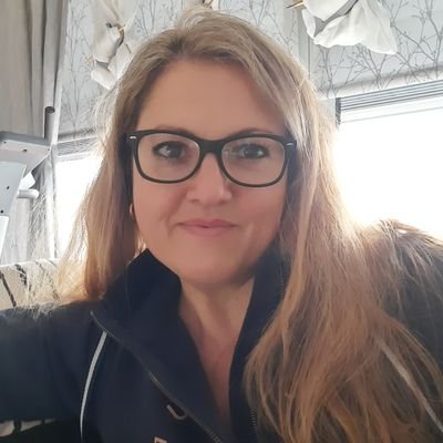 Secretaria General de @PPteVallecas. 🇪🇸
Vallecana-Madrileña y un poquito Salmantina . Ingeniera 🔩, Mama👩👦.