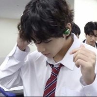 anny LAYOVER (@tthvmin) 's Twitter Profile