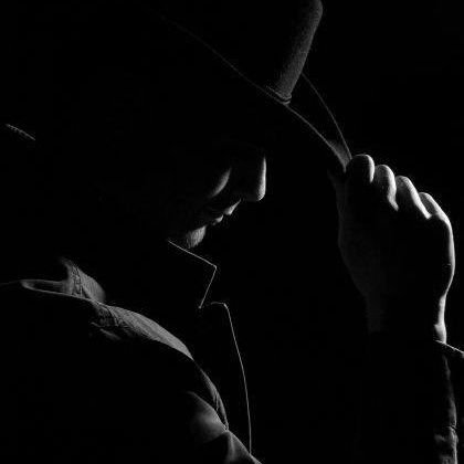 اترك في دنياك اثر واضح ودعوات لك لاتعلم من اصحابها ومن اي ارض..