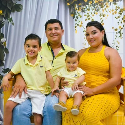 Apaixonado por Politica.
Siga o Instagram de nossa loja @magazinegenivaldo1
e curta nossa página
https://t.co/rpuiqx1dCA
