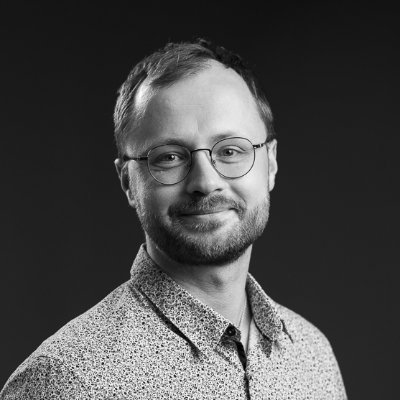 aleks_gribko's profile picture. JS full-stack developer 💻 based in France 🇫🇷. Love webGL, VR, EDM, kayak, icehockey, floorball  ⚪🔴⚪
