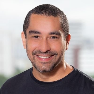 Helping founders and executives innovate and grow their digital businesses efficiently through Governance & Agility | Ex-Spotify, Ex-McKinsey
