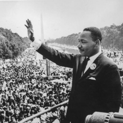 La libertad nunca es dada voluntariamente por el opresor; debe ser demandada por el oprimido (Martin Luther King, Jr.) 🇨🇴