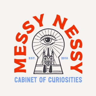 🕵🏻‍♀️Online cabinet of curiosities for the unusual, undiscovered and forgotten 
🇫🇷📘🇺🇸📙Author of the DON’T BE A TOURIST books 
👉https://t.co/P7i1cTppaP
